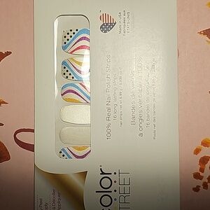 Cool Beans, Color Street nail polish